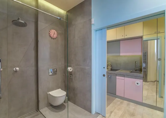 Apartment Ice Cream *